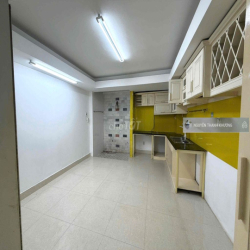 NHÀ HẺM 10M 1 SẸC ( PHẠM HUY THÔNG ) 3 LẦU- NGÃ 4 LÊ ĐỨC THỌ