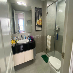 Cho thuê căn hộ Kingston , 2PN ,2WC, 83m2, View pháo hoa ,giá 20 triệu