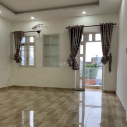 Cho thuê nhà HXT 251/6B Lê Quang Định, P.7, Q. Bình Thạnh