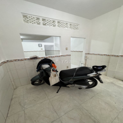 Nhà cho thuê 63m2 hẻm Lê Văn Sỹ - Phú Nhuận (Giáp Quận 3)