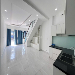 Cho thuê nhà biệt thự tứ lập 2PN 2WC khu oasis city bến cát