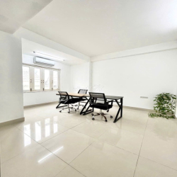 Văn phòng 25m2 ngay khu biệt thự Chu Văn An