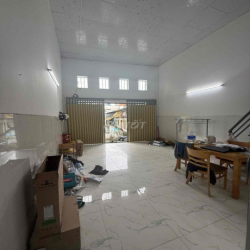 Cho thuê nhà Nguyên Căn đường 14 Phước Bình - 1PN + GÁC