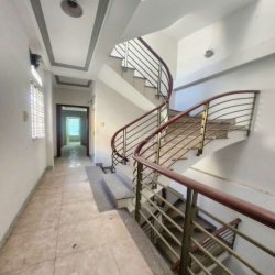 Cho Thuê Lâu Dài Mặt Tiền 6 Tầng - 9PN