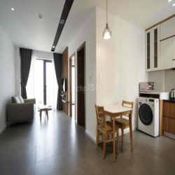 CHOTHUÊ 1PN BANCOL Đ. LÊ VĂN SỸ GẦN NHÀ THỜ BA CHUÔNG-CHỢ PHẠM V.HAI