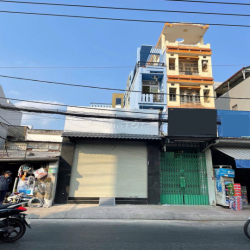 Mặt Tiền Âu Cơ gần ngã tư Lạc Long Quân 4,2x25, Nhà mới đẹp Chỉ 20TR
