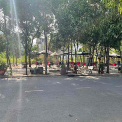 CHO THUÊ ĐẤT GÓC 2 MT- QUẬN 7 11,5x23M