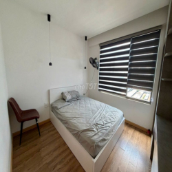 Cho thuê hơn 12 căn Gold View Q4 2PN giá 16-19 tr đủ nội thất-ntcb