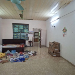 Cần cho thuê căn hộ tập thể tầng 3