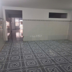 NHÀ CHO THUÊ LÊ TRỌNG TẤN-HẺM XE TẢI 532/1 DT 4X18M, DTSD 100, 9 TRIỆU