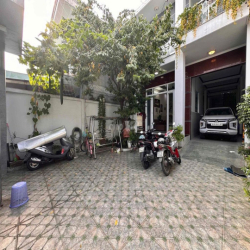 CHO THUÊ BIỆT THỰ LÀM VPCTY - Ở - BÁN ONLINE