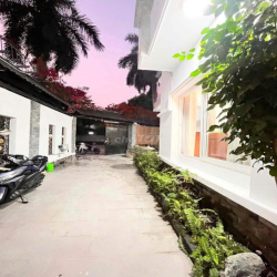 🌳🌳💯Biệt Thự Góc Sân Vườn MTNB đường 14m khu Ao Sen 12x20m 3 Tầng 4PN