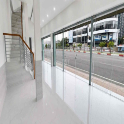 MT Nguyễn Hữu Cảnh Ngang Hơn 10m Showroom/Spa/VP Q1, Landmark 81 48tr
