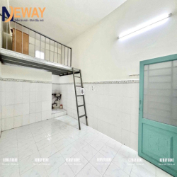 PHÒNG TRỌ CÓ GÁC 25m2 GẦN NGÃ TƯ BỐN XÃ_LÊ VĂN QUỚI GIÁ RẺ THANG MÁY