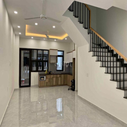 Cho thuê nhà 3 lầu gần khu vực GlobalCity, Đỗ Xuân Hợp, cầu Năm Lý