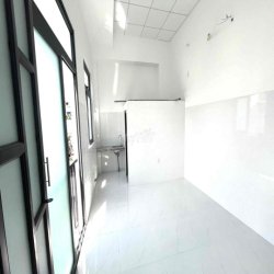 Chính chủ khai trương toà nhà MỚI 100%- TRUNG TÂM GÒ VẤP