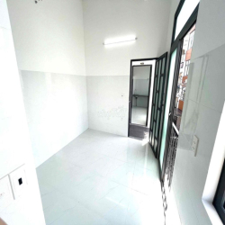 Chính chủ khai trương toà nhà MỚI 100%- TRUNG TÂM GÒ VẤP