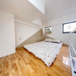 Duplex Gác Gần Trường UEF Hutech và Sát Quận 1