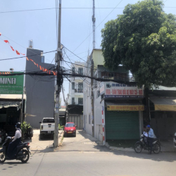 Cho thuê nhà MT, 42 Trần Thị Năm, hẻm bên hông rộng, có thể để xe hơi