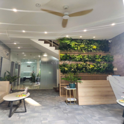 Chuyển nhượng spa gần An Phú, Q2  gồm cơ sở hạ tầng , làm văn phòng...