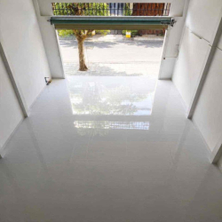 NHÀ MẶT TIỀN TRẦN QUANG CƠ MỚI SƠN SỬA 6.5M X 20M CÓ GÁC LỬNG