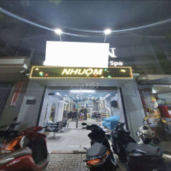 SANG NHƯỢNG SALON ĐANG HOẠT ĐỘNG TỐT