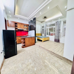 Chính chủ cho thuê căn studio full đồ như hình, có thang máy