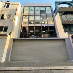 ĐẸP SANG CỰC XỊN - 32B Đặng Văn Ngữ, PN-Dt 5.5x20, sàn suốt