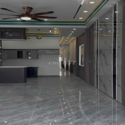 BÁN GẤP CĂN NHÀ CẤP 4 ĐÃ HOÀN CÔNG HƠN 100m2