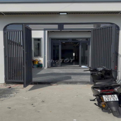 BÁN GẤP CĂN NHÀ CẤP 4 ĐÃ HOÀN CÔNG HƠN 100m2