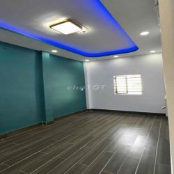 BÁN GẤP CĂN NHÀ CẤP 4 ĐÃ HOÀN CÔNG HƠN 100m2