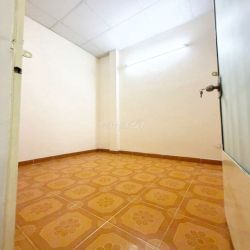 🍀 Nhà đẹp, 3.2x15 - 2 tầng, 3 Phòng ngủ 2wc Hẻm Xe Hơi giá 15tr