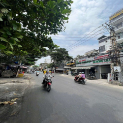 cho thuê nhà mặt tiền lê Đức Thọ Gò Vấp 12x20m cấp 4 tiện kd giá 50tr