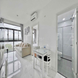 Căn hộ 1PN ban công full nội thất ngay Quốc Hương, cầu Sài Gòn, Ba Son