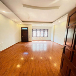 Cho thuê nhà đường Trung Yên 11 ,  Diện tích 125m2, 5 tầng - 35 triệu