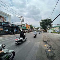 cho thuê nhà mặt tiền lê Đức Thọ Gò Vấp 12x20m cấp 4 tiện kd giá 50tr