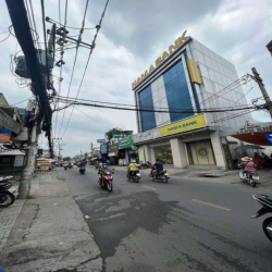 cho thuê nhà mặt tiền lê Đức Thọ Gò Vấp 12x20m cấp 4 tiện kd giá 50tr