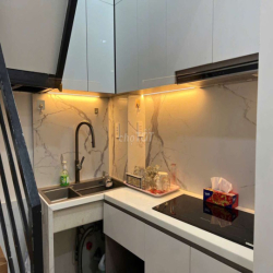 Cho thuê nhà đầy đủ nội thất, 2PN 2VS, Nguyễn Tri Phương Q10