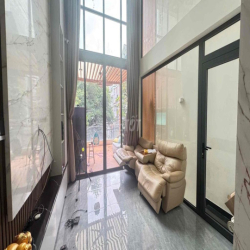 Nhà HIẾM KHU CĂN Cứ Phạm Huy Thông (5x20m) 3Lầu Thang Máy 5PN.5WC Full