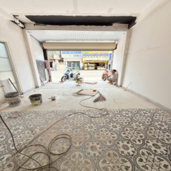 MBKD CĂN GÓC 2 MT NGAY NGÃ TƯ PHÚ NHUẬN VÀ PHẠM VĂN ĐỒNG-5X8M-VỈA HÈ