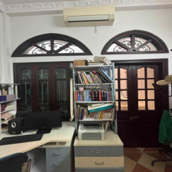 Cho thuê nhà ngõ Hào Nam- Đống Đa- DT 43m2 x4 tầng