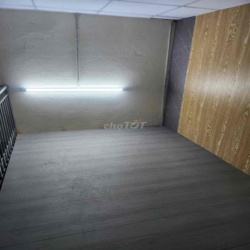 cho thuê nhà tx 14  q12 2p ngu giá 4tr  /th