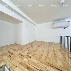 căn hộ MỚI TINH cửa sổ bự giáp Q11 - Giá tốt - Thang máy - trống sẵn