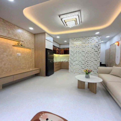 Cho thuê nguyên căn Full Nội Thất