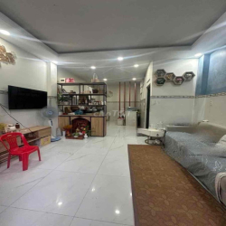 Cho thuê nguyên căn Full Nội Thất