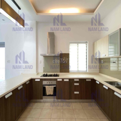 Biệt thự Quận 2 (7x20m) 4 Phòng lớn, full cửa kính