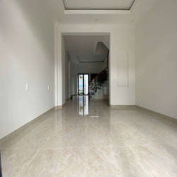 CHO THUÊ NHÀ TRUNG MỸ TÂY