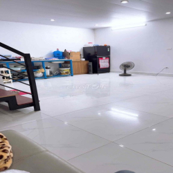 cho thuê nhà ở 40m2 2 tầng 2 phòng ngủ mới tinh