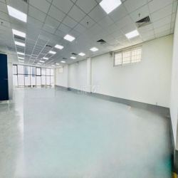 Office Võ Văn Tần, Hồ Con Rùa, Quận 3! Diện tích 8x25m, Giá 32 triệu!