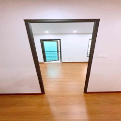 cho thuê nhà ở 40m2 2 tầng 2 phòng ngủ mới tinh